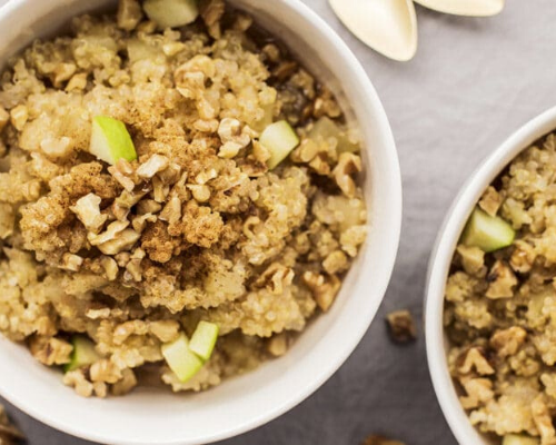 Easy Quinoa Apple Breakfast Bowl